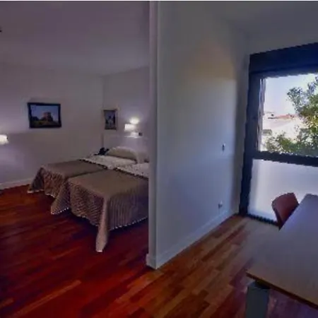 San Juan De La Cruz 4*
